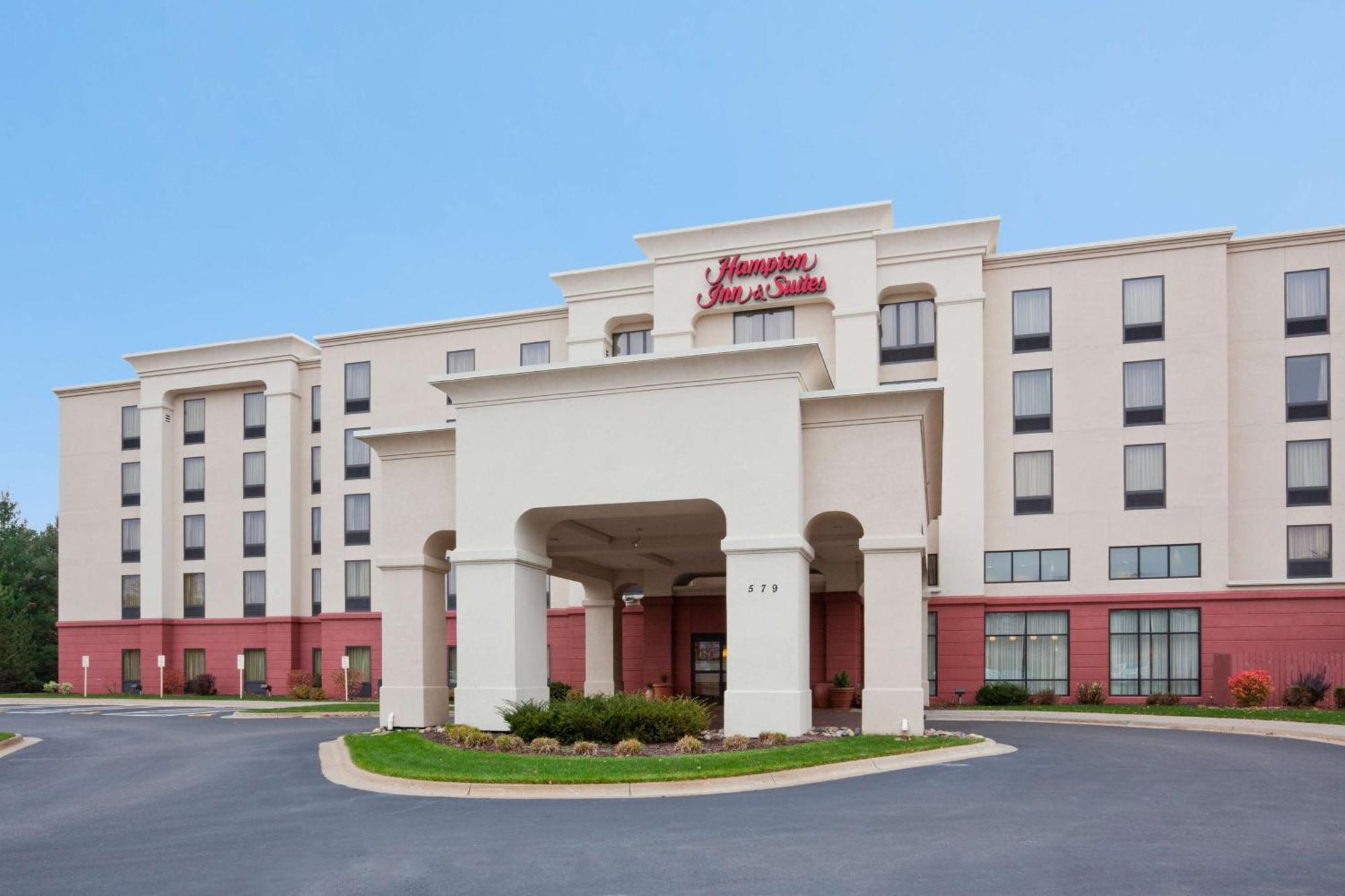 Hampton Inn & Suites Lino Lakes Exterior photo